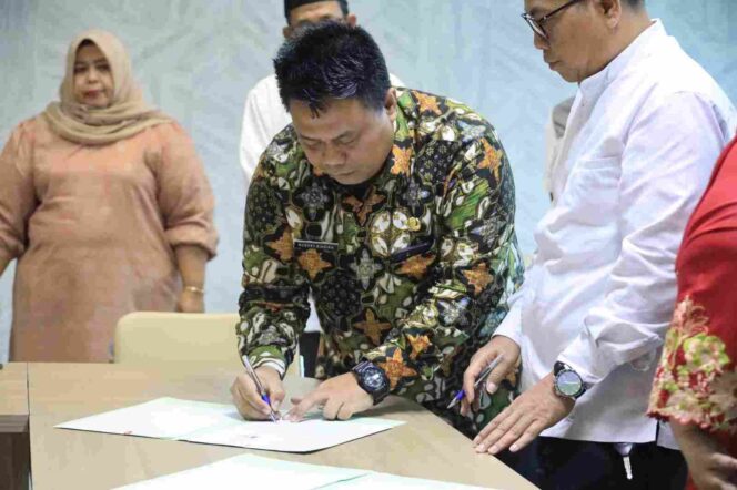 
					Pemkot Bekasi Serahkan Pengelolaan Pasar Jatiasih