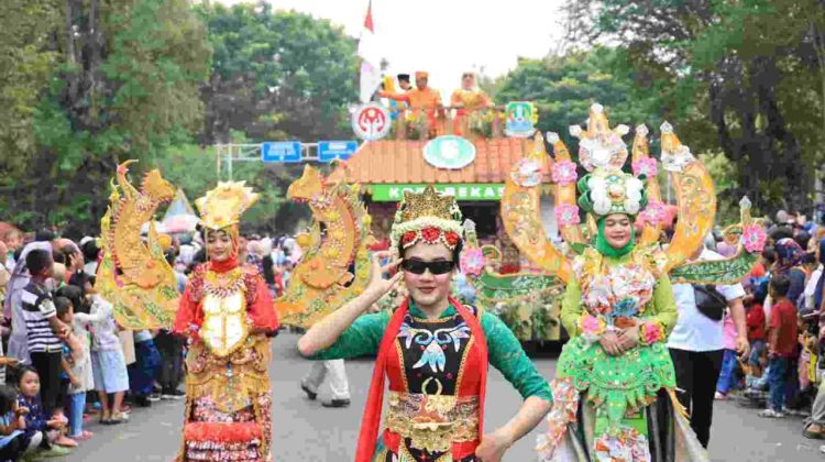 Seni dan Budaya Ramaikan HUT Ke-44 Dekranas di Kota Solo