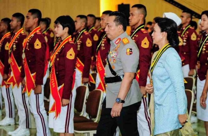 
					Kapolri Tutup Pendidikan Taruna Tk IV Akpol Angkatan ke-55