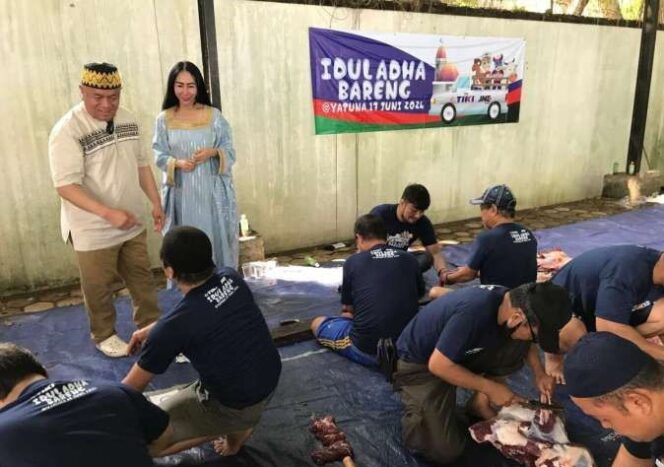 
					TIKI dan JNE Bagikan 4.200 Daging Kurban