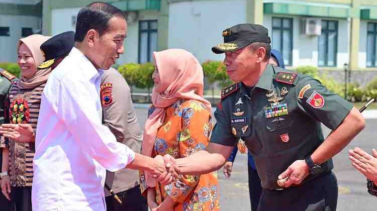 Presiden Jokowi Mengunjungi Kodam IV/Diponegoro Semarang