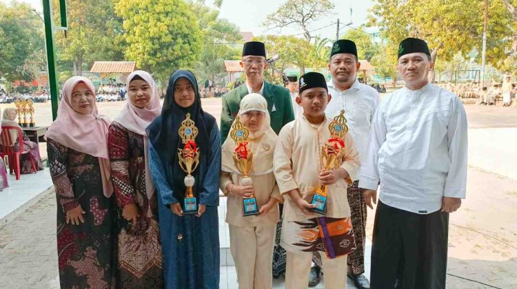 Santri Pondok Pesantren Annur Diminta Tularkan Semangat Juang Lewat Belajar