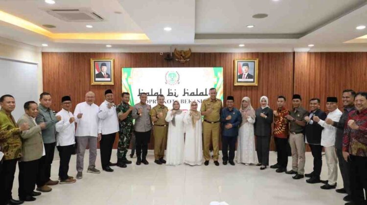 Matras News/ FOtO : Forkopimda (Forum Koordinasi Pimpinan Daerah) hadiri Halal BiHalal di DPRD Kota Bekasi