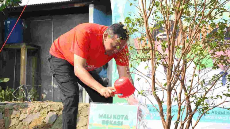 Kebun Buah Bekasi Keren Diresmikan Wali Kota
