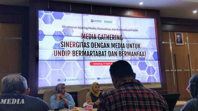 Matras News/Foto : Direktorat Jejaring Media, Komunitas, dan Komunikasi Publik Universitas Diponegoro Semarang menggelar gathering bersama para awak media