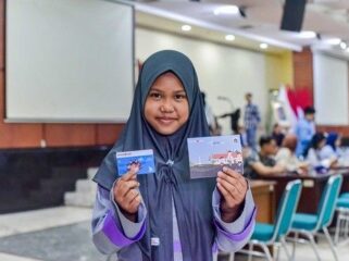 FOTO: Pemprov DKI Jakarta melalui Dinas Pendidikan memulai penyaluran bantuan Kartu Jakarta Pintar (KJP) Plus Tahap I Tahun 2026.