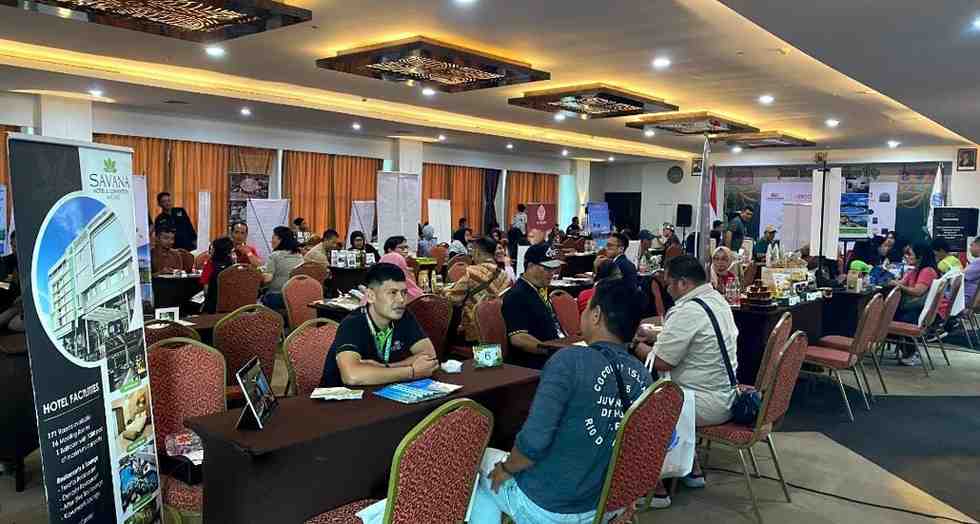 100 Buyer Meet 50 Seller JAT4 di Java Lotus Hotel Jember