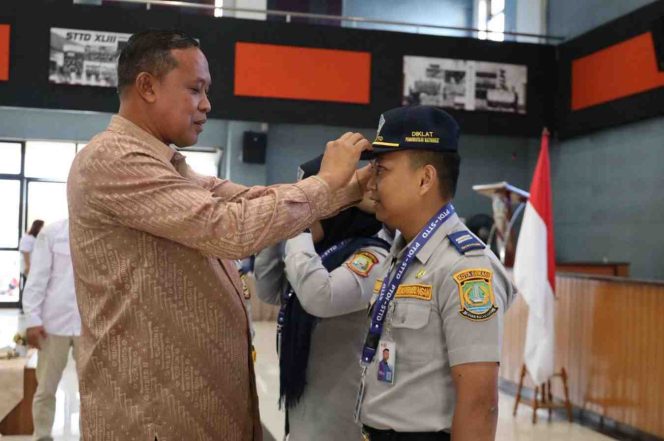 
					Wali Kota Bekasi Resmi Buka Diklat Pemberdayaan untuk Aparatur Dishub