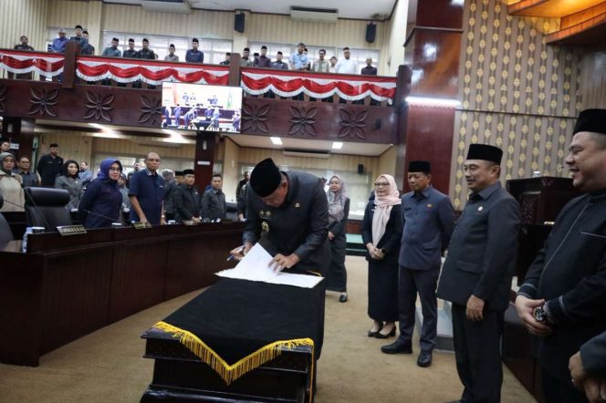 
					APBD 2025 Kota Bekasi Berubah, Segara Dikirim ke Gubernur Jabar untuk Evaluasi