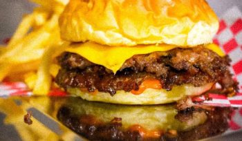 Bun Voyage Burger Docks Resmi Berlabuh di Jakarta Selatan