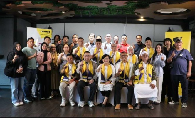 
					Adira Financel Berangkatkan Ratusan Pelanggan Setia Umrah