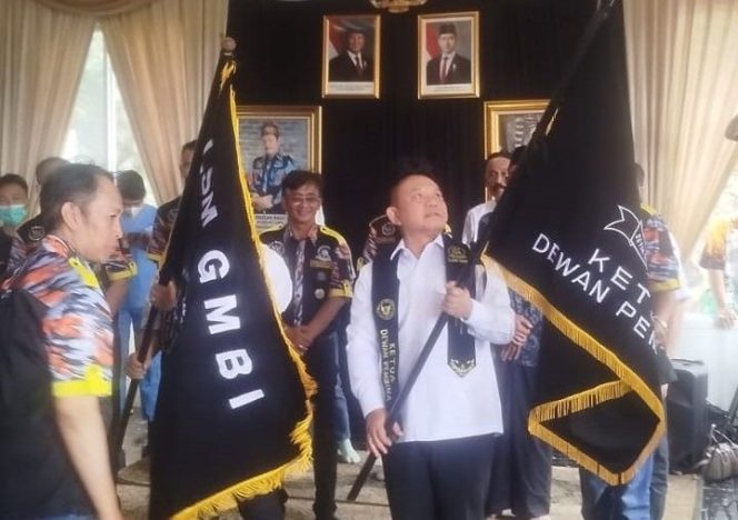 
					Dudung Abdurahman Resmi Dilantik Sebagai Ketua Dewan Pembina LSM GMBI