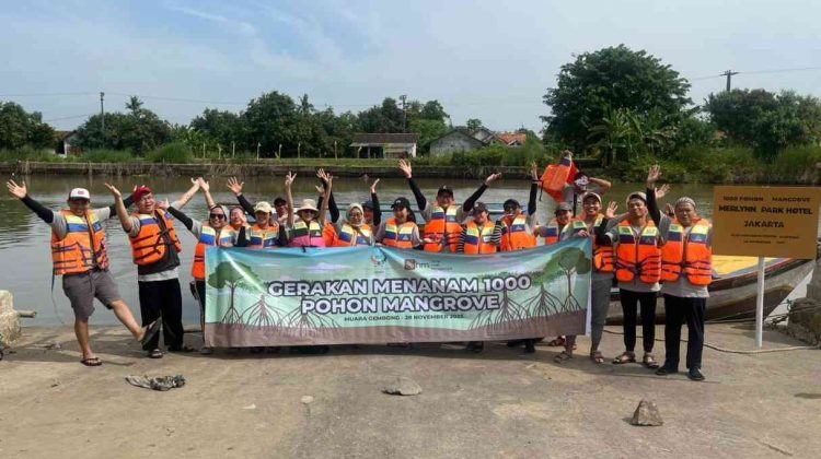 Komitmen Hijau, Merlynn Park Hotel Jakarta Tanam 1.000 Mangrove