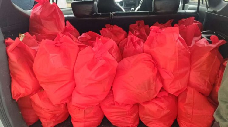 PTMP Kota Bekasi Salurkan Ratusan Paket Sembako
