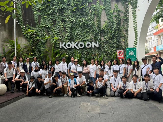
					Kokoon Hotel Surabaya Perkenalkan Budaya Lokal kepada Siswa Jakarta Nanyang School