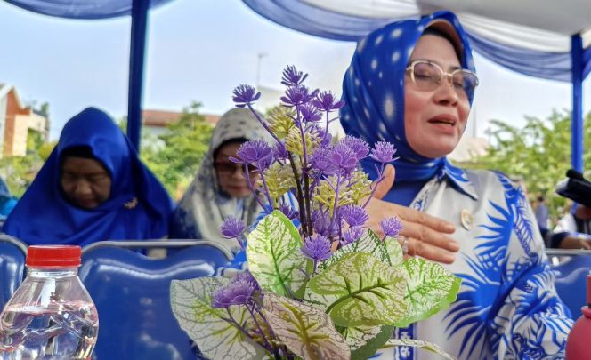
					FOTO: Anggota DPRD Kota Bekasi dari Fraksi PAN, Hj. Evi Mafriningsianti