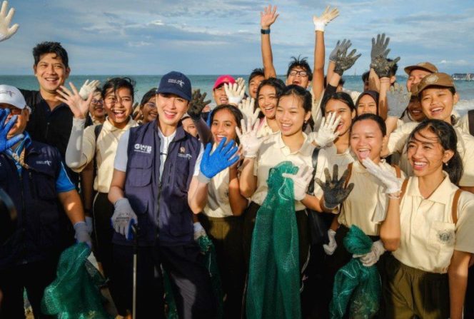 
					Ikut Aksi Bersih Sampah Laut di Bali, Menpar Tegaskan Kebersihan Laut Kunci Daya Saing Pariwisata Indonesia