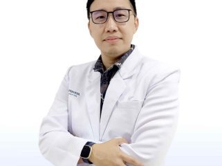 FOTO : dr. Daniel Rizky, Sp.PD-KHOM, spesialis penyakit dalam konsultan hematologi onkologi dari Primaya Hospital Semarang