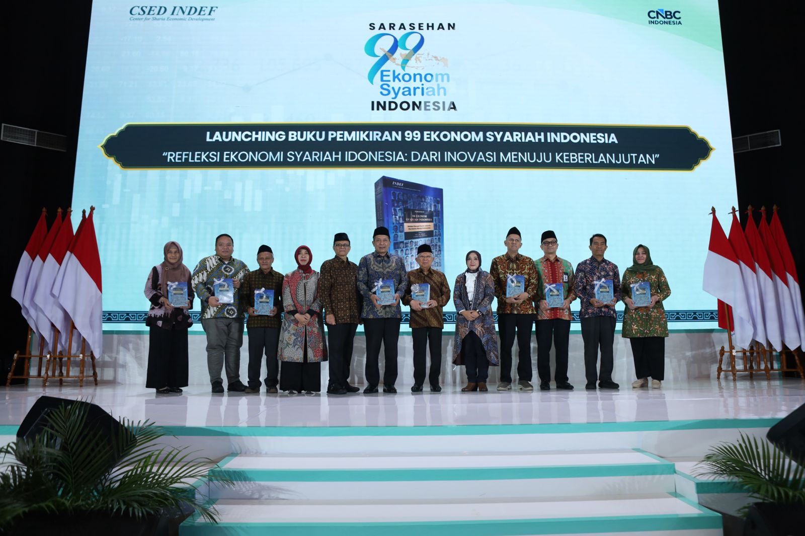 Sarasehan 99 Ekonom Syariah Pengarusutamaan Ekonomi Syariah sebagai Pilar Baru Perekonomian Nasional