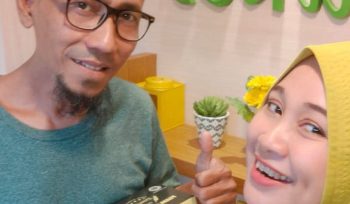 Berkah Ramadan, Omzet Bolen Khas Bekasi Ditaksir Tembus Rp30 Juta