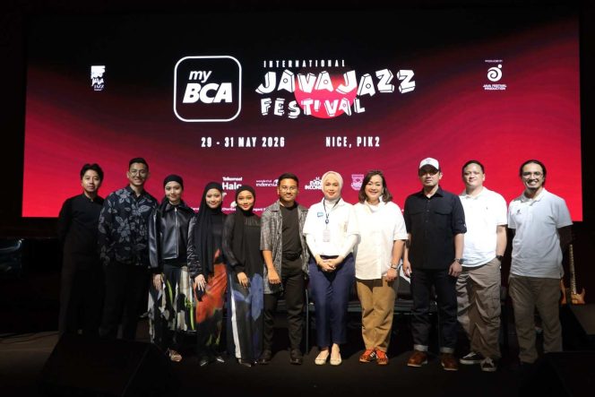 
					FOTO:  The Seciorias, Norisa, Dewi Gontha, Willy Budiman, Nikita Dompas, Sandy dalam Press Conference 1 myBCA International Java Jazz Festival