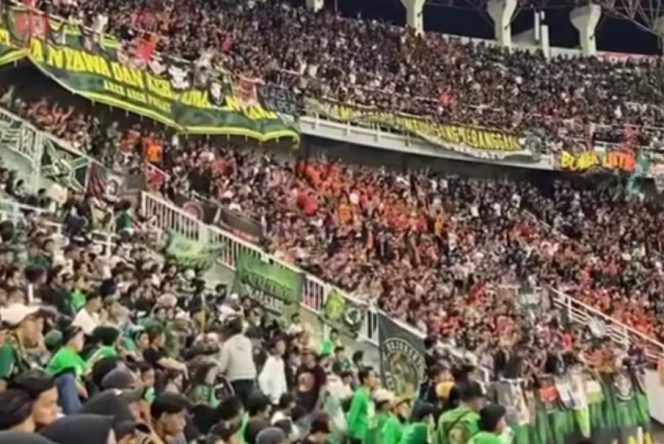 
					3000 Bonek Diprediksi Away Jakarta