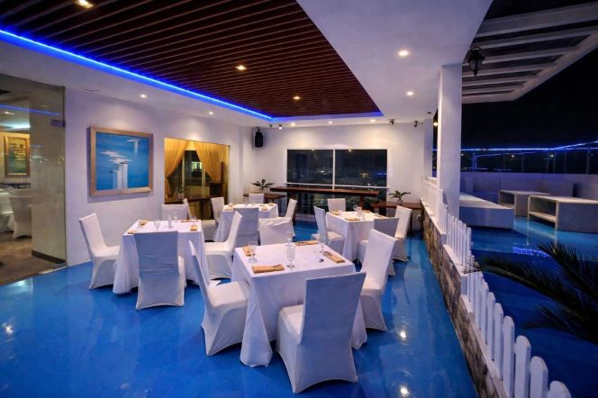 
					FOTO: Grand Dafam Ancol Jakarta resmi membuka destinasi kuliner dan gaya hidup terbaru, Cielo & Cibo, di Sky Bridge lantai 33