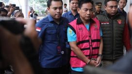 FOTO: Ketua Ombudsman RI Hery Susanto sebagai tersangka dalam kasus dugaan suap terkait tambang nikel di Sulawesi Tenggara.