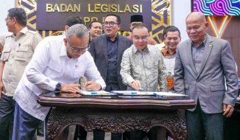 FOTO: Pemerintah dan DPR RI resmi mengesahkan Rancangan Undang-Undang Pelindungan Pekerja Rumah Tangga 