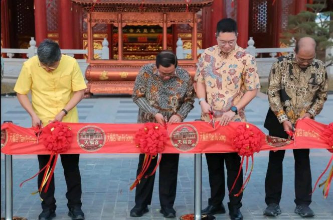 
					Kelenteng Tian Fu Gong, Gubernur Pramono: PIK 2 Bisa Jadi Destinasi Wisata Religi dan Budaya