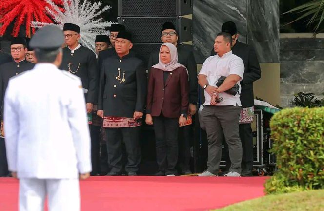 
					DPRD DKI Hadiri Pelantikan Pejabat Eselon III, IV, hingga Kepala Puskesmas
