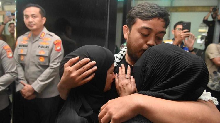 9 WNI Relawan Global Sumud Flotilla Tiba di Tanah Air Setelah Ditahan Israel