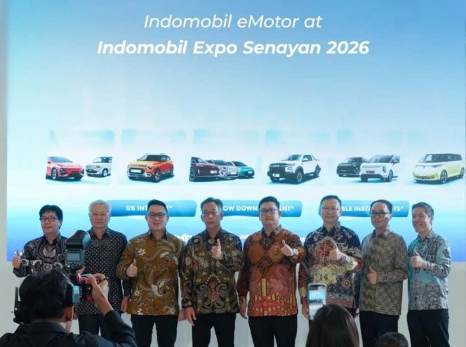 
					Indomobil Gelar Pameran EVperience di Senayan City