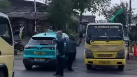 FOTO: Perlintasan sebidang di Bulak Kapal Kota Bekasi