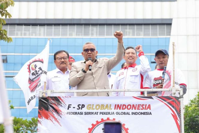 
					Kemnaker Turunkan Tim Khusus ke PT Epson, Awasi Penyelesaian Perselisihan Hubungan Industrial