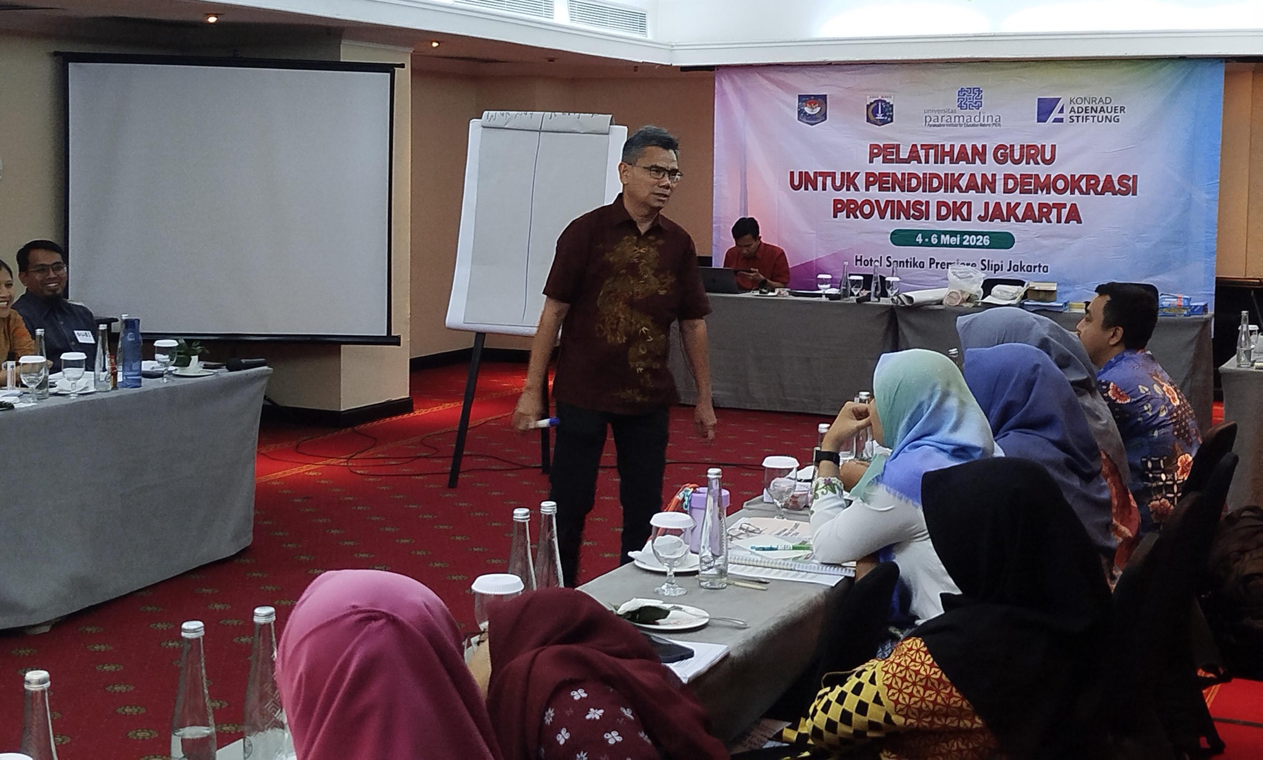 PIER Universitas Paramadina dan KAS Latih 30 Guru Demokrasi