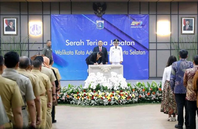 
					Wakil Ketua DPRD Hadiri Sertijab Wali Kota Jaksel