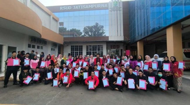 FOTO: RSUD Jatisampurna Serahkan SK Pengangkatan kepada 54 PPPK Paruh Waktu