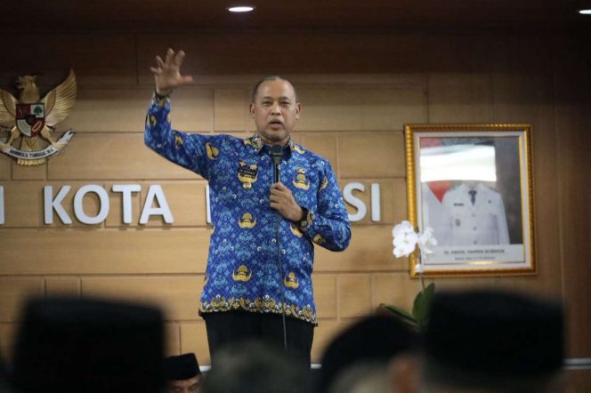 
					FOTO: Wali Kota Bekasi, Tri Adhianto