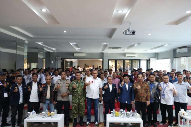 
					Wali Kota Bekasi Buka Temu Karya Karang Taruna VII