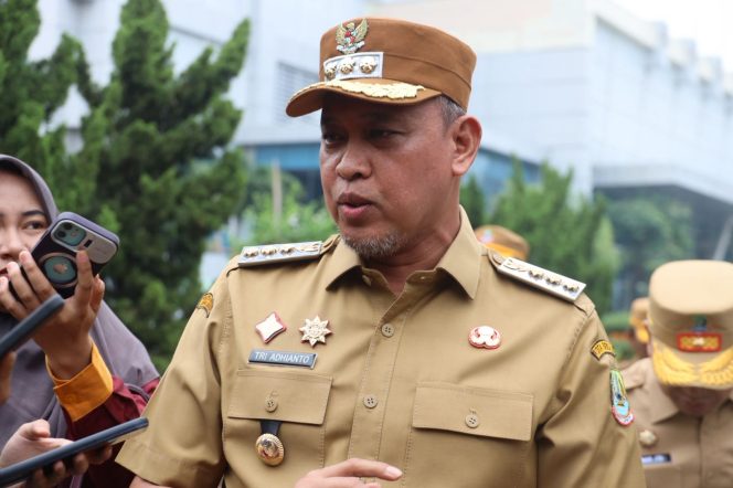 
					Pemadaman Listrik, Wali Kota Bekasi Pastikan Layanan Publik Tetap Prima