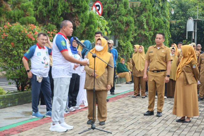 
					Wali Kota Bekasi Evaluasi Kendala Presensi Mobile Ratusan ASN