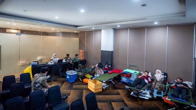 
					Hotel 88 Bekasi Gelar Donor Darah Bersama PMI