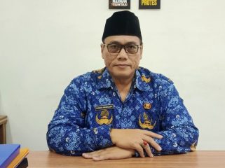 FOTO: Lurah Pengasinan, Rama Angkasa