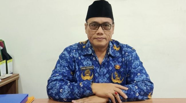 FOTO: Lurah Pengasinan, Rama Angkasa