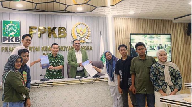 
					Hari Lingkungan Hidup, Masyarakat Sipil Tuntut Revisi UU Kehutanan