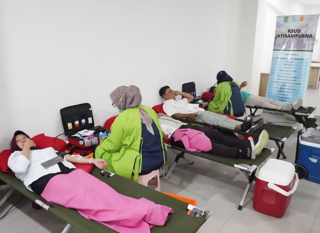 RSUD Jatisampurna dan PMI Bekasi Jaring 34 Kantong Darah dari Aksi Donor