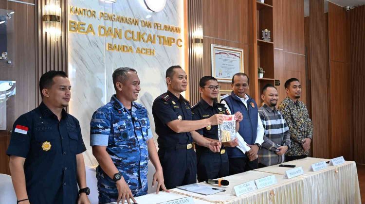 Bea Cukai Aceh Gagalkan Penyelundupan 2.989 Gram Emas ke Malaysia