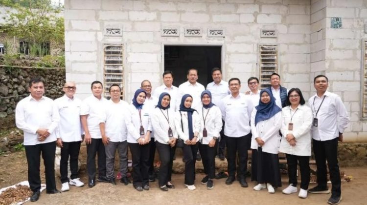 Danantara Tinjau Pemberdayaan 73.000 Nasabah PNM di Mojokerto