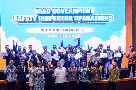 Kemenhub Kukuhkan 16 Inspektur Penerbangan dari Enam Negara dalam Pelatihan ICAO